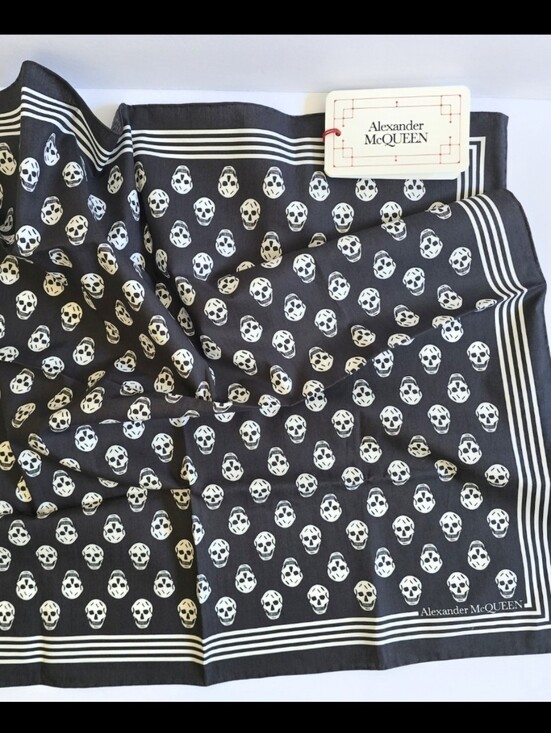 Alexander McQueen Accessories - Alexander McQueen Small Bandana Scarf Black White